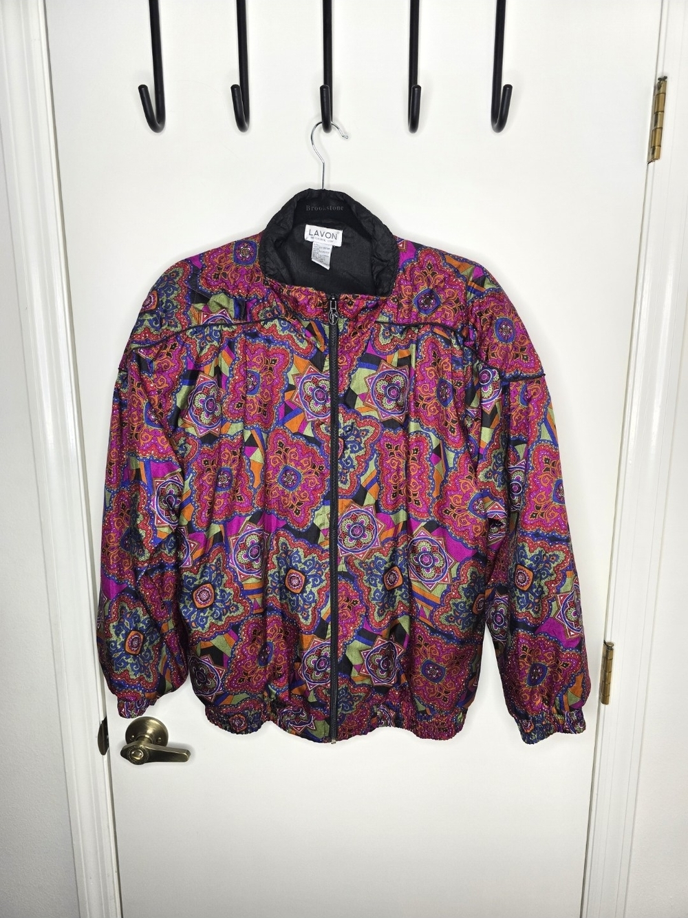 Lavon Women's Pink Multi Paisley Windbreaker Vintage 90's Large